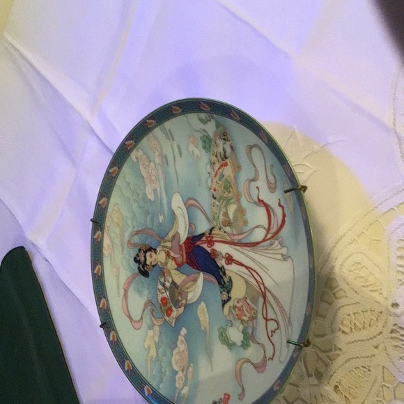 1 of 12 plates from the “Legends of West Lake series” - Picture 3 of 8